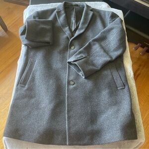 Calvin Klein Men's Gray Wool blend Coat size 48R